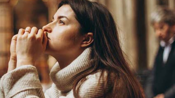 Woman in prayer 