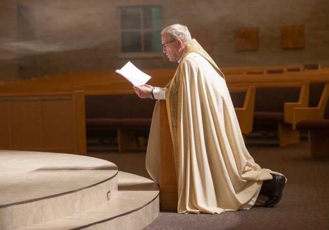 Bishop Gruss Praying