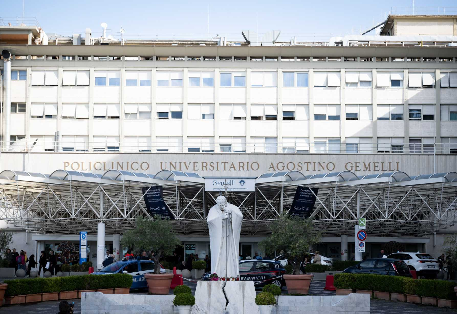  Rome's Gemelli hospital where Pope Leo XIV is recovering