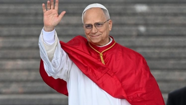 Pope Leo Waving
