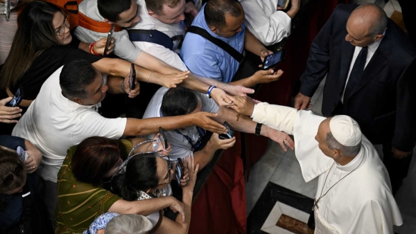 Pope Leo XIV greets pilgrims 